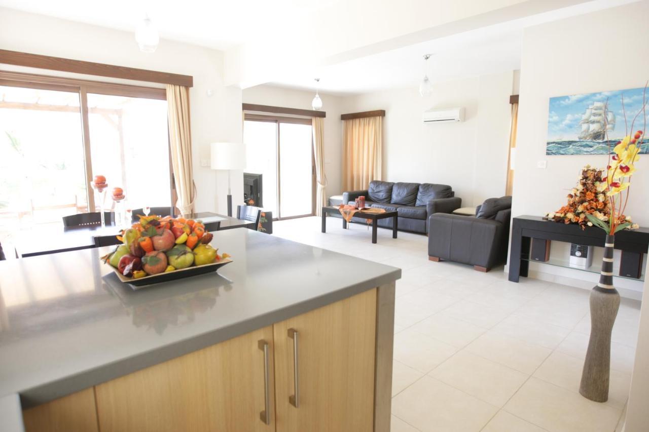 Holidays Villas Pissouri Eksteriør billede