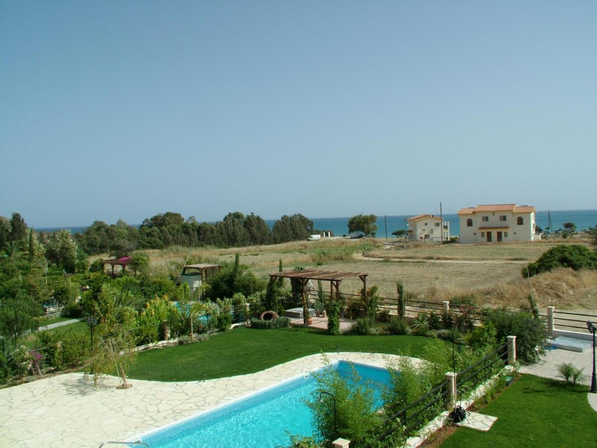 Holidays Villas Pissouri Eksteriør billede